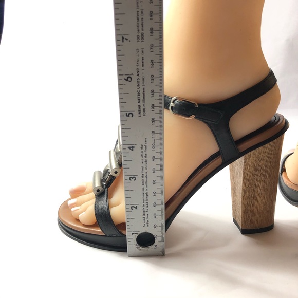 Lola Cruz Women’s Black Chunky Sandals Size 6 - Picture 15 of 15